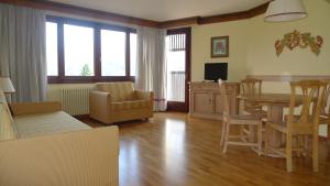 Μια τηλεόραση ή/και κέντρο ψυχαγωγίας στο RTA Hotel Catturani