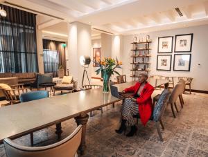 Posezení v ubytování Trademark Hotel, a Member of Design Hotels