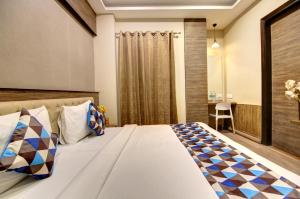 Postel nebo postele na pokoji v ubytování Southwest Inn - Boutique Hotel