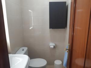 Koupelna v ubytování Piso Montesol