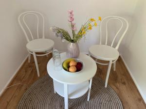 Dining area sa guest house