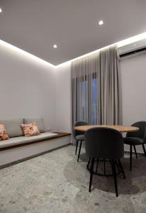 Gallery image of Rose n Stone, Duke, Luxury Houses in Tinos Town