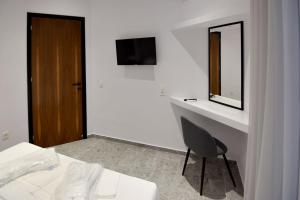 Gallery image of Rose n Stone, Duke, Luxury Houses in Tinos Town