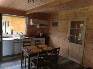 Kuchyň nebo kuchyňský kout v ubytování Relax u Agi i Jurka