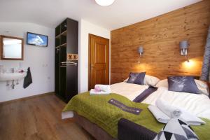 Postel nebo postele na pokoji v ubytování Haus Alpenliebe