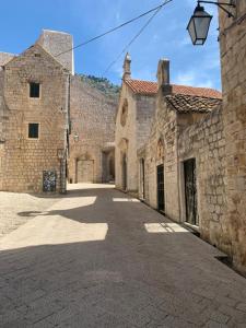 Το κτήριο όπου στεγάζεται  ο ξενώνας