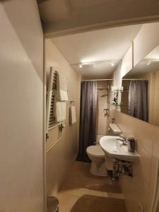 Et badeværelse på Design Apartment BarcelonaNights
