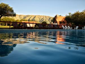 Foto de la galería de Cabañas Ayres del cerro en Merlo