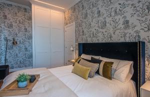 ABASTOS BELLA BOUTIQUE, Santiago de Compostela – Updated 2022 ...