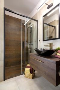 Kylpyhuone majoituspaikassa W&K Apartments - Desire Suite