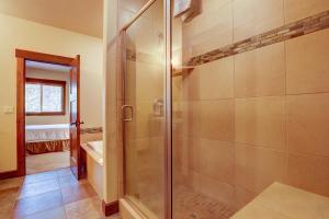 Ένα μπάνιο στο Points West townhouse