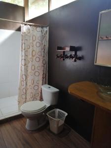 Bilik mandi di Don Jaime - Hostel