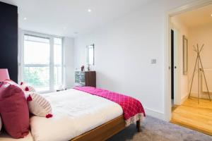 Greenwich Riverside 2 bed apartment Sleeps 6