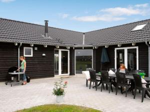 Fotografie z fotogalerie ubytování 16 person holiday home in Løkken-By Traum v destinaci Nørre Lyngby