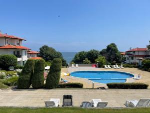The swimming pool at or close to Caprice Apartment in Lozenec