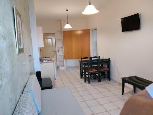 A kitchen or kitchenette at Zannis Hotel