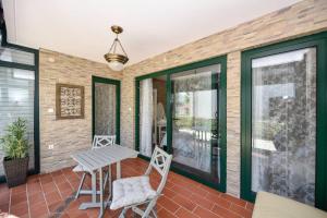 Balkón nebo terasa v ubytování Apartment in Casa Porta Luna, Gajac, Novalja