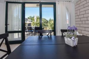 Balkón nebo terasa v ubytování Apartment in Casa Porta Luna, Gajac, Novalja