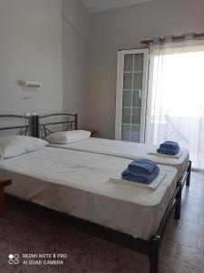 A bed or beds in a room at Vias