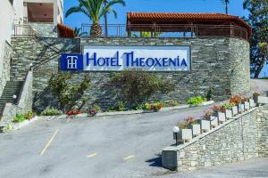 Certifikát, hodnocení, plakát nebo jiný dokument vystavený v ubytování Xenios Theoxenia Hotel
