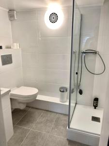 Ein Badezimmer in der Unterkunft The Burgklause Boutique Hotel