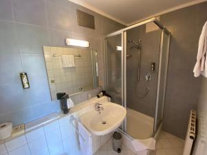Koupelna v ubytování Wohlfühlhotel Sonnengarten