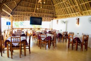 Restaurace v ubytování Boshowa Villas