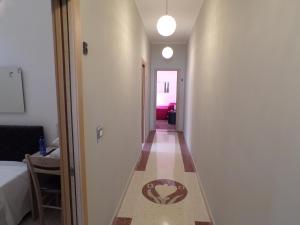 TV a/nebo společenská místnost v ubytování NUOVA AURORA Rent Rooms