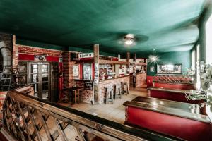 Lounge atau bar di Na Knížecí Husinec