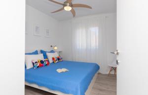 Postel nebo postele na pokoji v ubytování Two Flowers Luxury Apartment
