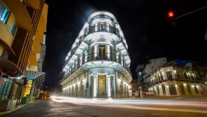 Budova, kde se hotel nachází