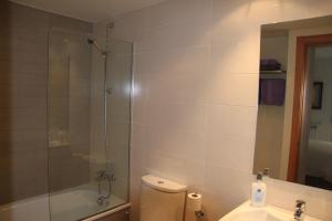 Kúpeľňa v ubytovaní Apartaments Centre Figueres