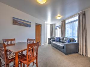Χώρος καθιστικού στο ASURE Hanmer Inn Motel Hanmer Springs