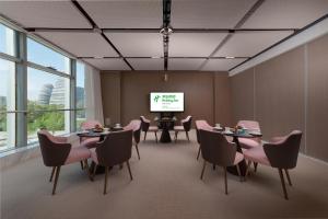 Imagen de la galería de Holiday Inn Beijing Focus Square, an IHG Hotel, en Beijing