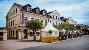 Budynek, w którym mieści się hotel