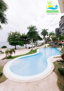The swimming pool at or close to Vista Mar Beach Resort and Country Club