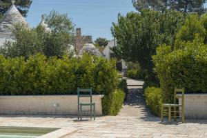 A garden outside HelloApulia - Trulli Le Murge