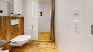 Ein Badezimmer in der Unterkunft Pension Bottwartal