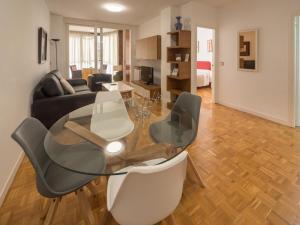 Kuchyňa alebo kuchynka v ubytovaní Gestión de Alojamientos Apartments