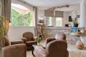 Ruang duduk di Best Western Le Vauban