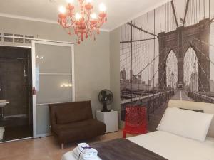 A seating area at B&B La Corte Dei Samidagi
