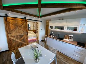 A kitchen or kitchenette at Matrix