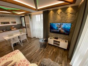 A television and/or entertainment centre at Matrix
