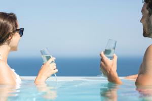 Apartamentos Martalia Nerja italokat is kínál