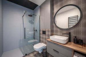 Koupelna v ubytování Yacht Park Marina View - BillBerry Apartments + 48 fotografií