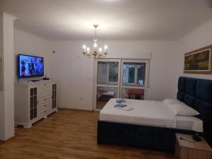 Gallery image of Sveti Stefan- Apartment Dora in Sveti Stefan