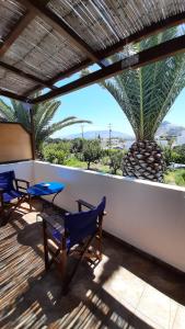 A balcony or terrace at Meroi Studios Molos