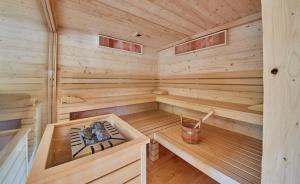 Zdjęcie z galerii obiektu Holiday Lodge Frei & Wild w mieście Viehhofen