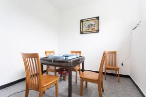 张家界Heaven's Gate Home Stay --free pick up service--panoramic view of Tianmen Mountain的相册照片
