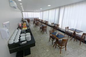 Restaurace v ubytování Fênix Hotel Bom Retiro